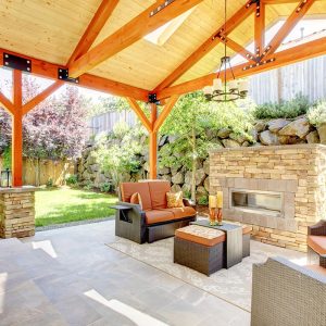Patios Lindenhurst
